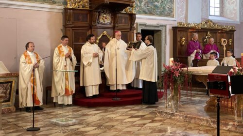 Fronleichnamsgottesdienst im Klagenfurter Dom; Foto: KHKronawetter