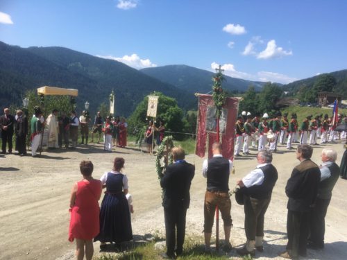 Fronleichnam in Außerteuchen (Foto: Tania Pfandl)