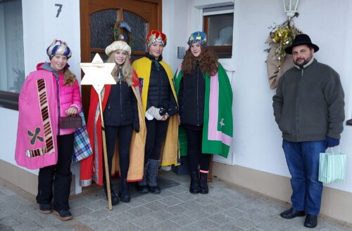 Ein Dankeschön den sechs Sternsingergruppen! (Bild: P.St.).