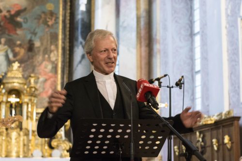 Dompropst Engelbert Guggenberger (Foto: KH Kronawetter) Dompropst Engelbert Guggenberger (Foto: KH Kronawetter)