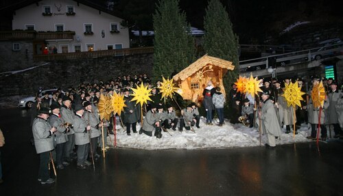 Bildunterschrift (Bildrechte sind zwingend anzugeben!)