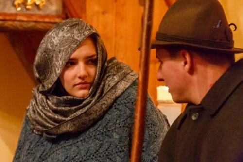 Maria und Josef auf Herbergssuche (© Foto: Anton Wieser)