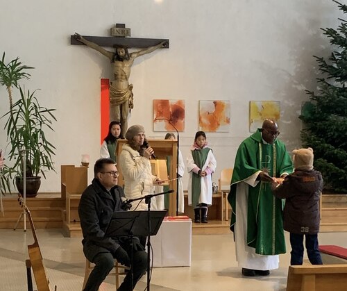 Bildunterschrift (Bildrechte sind zwingend anzugeben!)