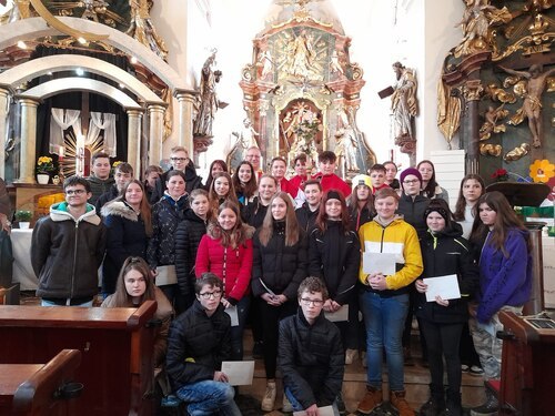 Pilgerwanderung der Firmlinge des Pfarrverbandes nach Schiefling (Pfarrverband) Pilgerwanderung der Firmlinge des Pfarrverbandes nach Schiefling (Pfarrverband)
