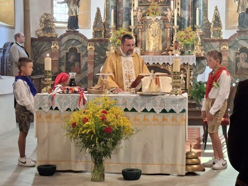 Heilige Messe am Kirchtag-Sonntag (Bild: Sonja Kucher). Heilige Messe am Kirchtag-Sonntag (Bild: Sonja Kucher).