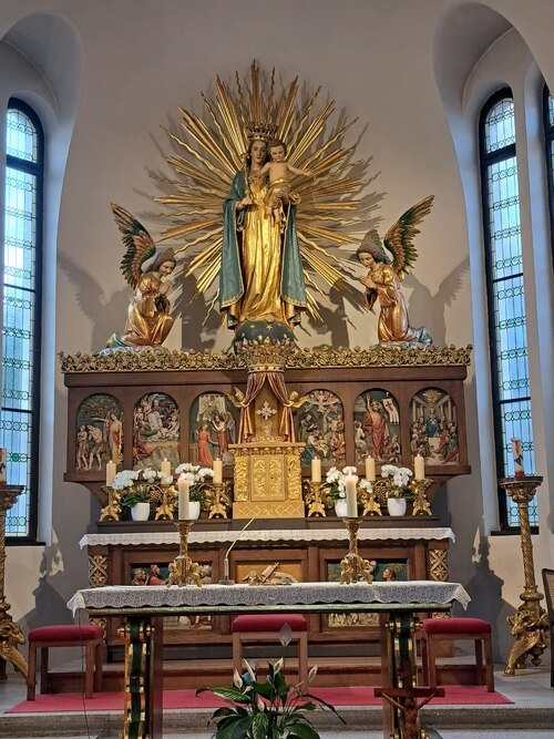 Hochaltar “Unserer Lieben Frau“ Velden (Pfarre)