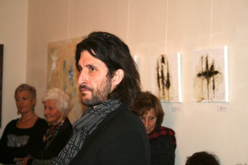 Der Künstler Hannes Kramer. (© Foto: Stadtpastoral)