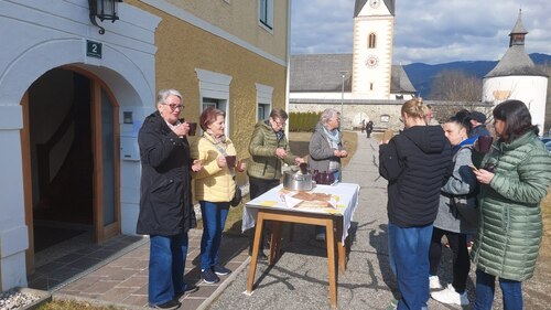 Bildunterschrift (Bildrechte sind zwingend anzugeben!)