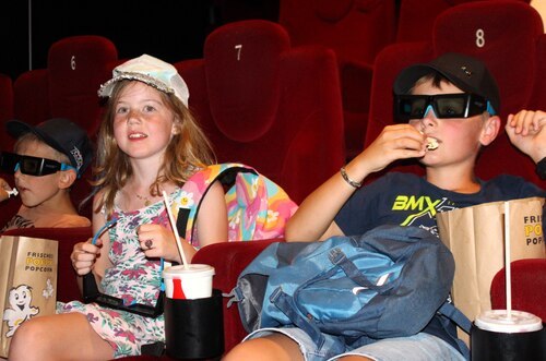 Nikolaus, Eva und Fabian im Kino (C) Brigitte Weber