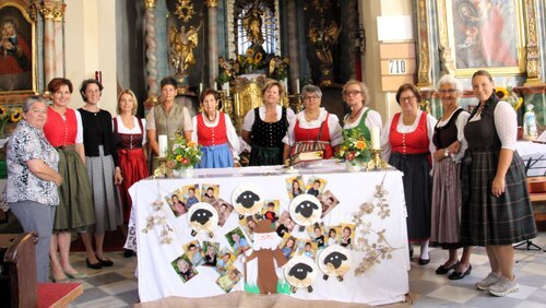 Neu gegründete Pfarrsinggruppe (C) Manuela Warum