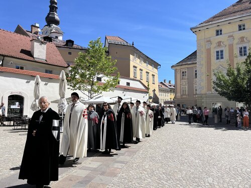 Bildunterschrift (Bildrechte sind zwingend anzugeben!)