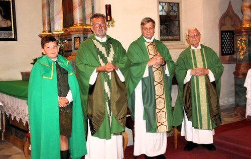 Benjamin, Dechant Allmaier, Provisor Wege und Pfarrer Hörner (C) Brigitte Weber