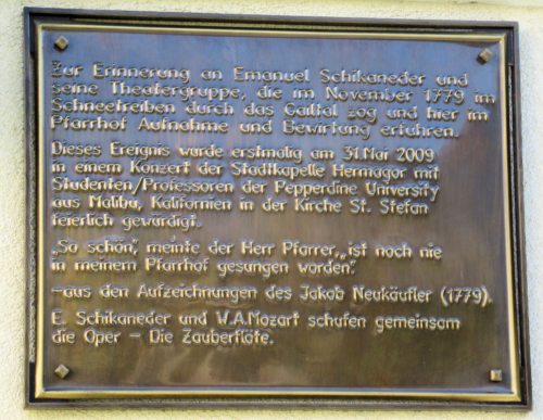 Bildunterschrift (Bildrechte sind zwingend anzugeben!) Bildunterschrift (Bildrechte sind zwingend anzugeben!)