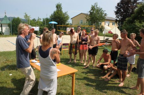 Siegerehrung beim Turnier (© Foto: Lukas Krobath, Katholische Jugend Kärnten) Siegerehrung beim Turnier (© Foto: Lukas Krobath, Katholische Jugend Kärnten)