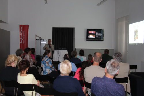 Kirchendetektive in Aktion. (© Foto: Stadtpastoral)