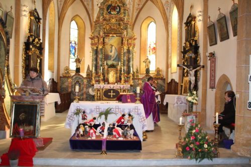 Kreuzwegandacht am zweiten Fastensonntag in der Pfarrkirche St. Stefan (© Foto: Peter Sternig)