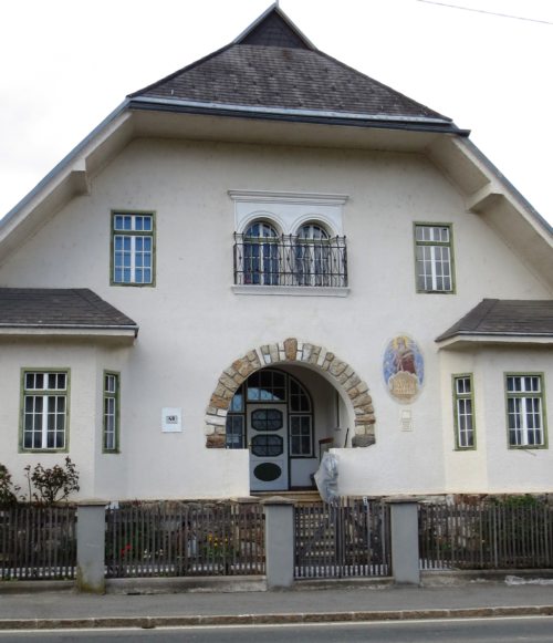 Das Pfarrhaus (© Foto: Lydia  Messner)