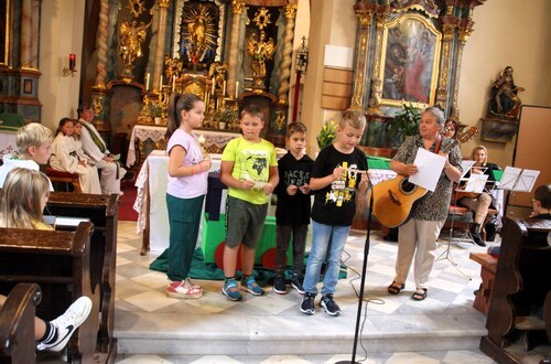 Kinder der 3. Klasse (C) Anita Hartlieb Kinder der 3. Klasse (C) Anita Hartlieb