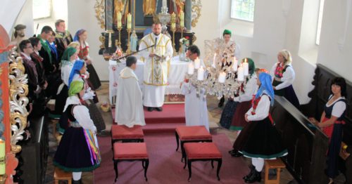 Festgottesdienst in der Filialkirche St. Anton (Bild: Peter Sternig)