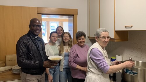 Bildunterschrift (Bildrechte sind zwingend anzugeben!)