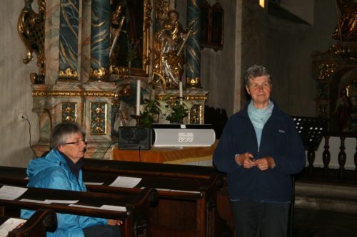 Die Kleinen Schwestern erzählen aus ihrem Ordensleben. (© Foto: Stadtpastoral)