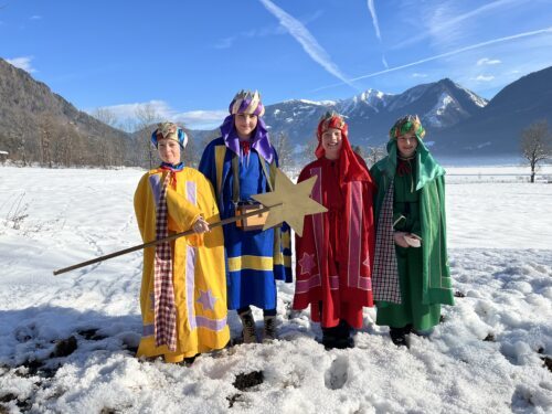 Sternsinger aus Gerlamoos (C) Andrea Wirth Sternsinger aus Gerlamoos (C) Andrea Wirth