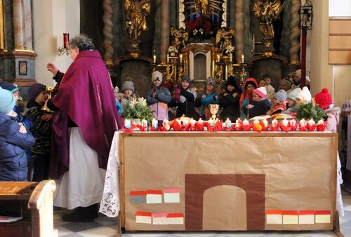 Segnung der Kinder (C) Manuela Warum Segnung der Kinder (C) Manuela Warum