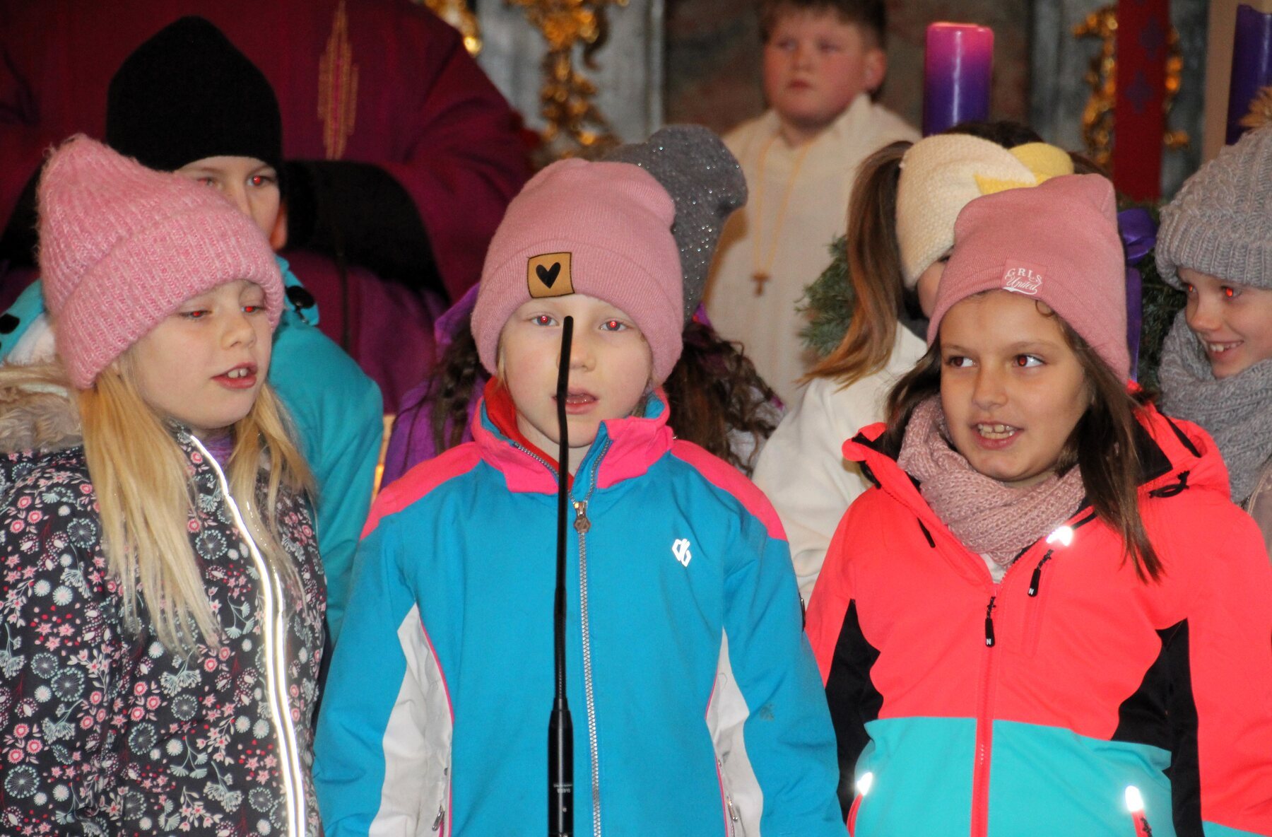 Ein Stern Ein Stern Steht Hoch Am Himmelszelt Ein Stern steht hoch am Himmelszelt