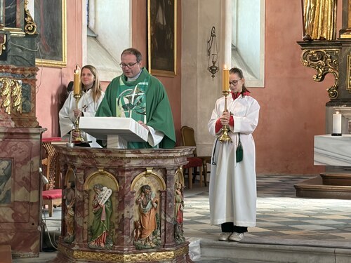 Bildunterschrift (Bildrechte sind zwingend anzugeben!)