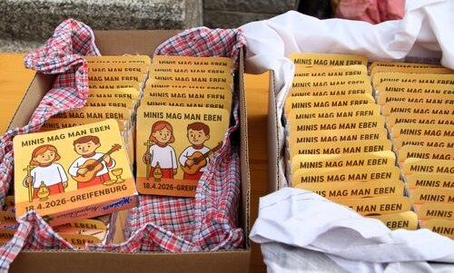 Geschenk für die Kinder (C) Brigitte Weber