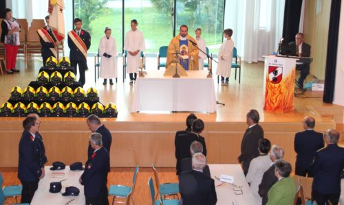 Festgottesdienst im Kultur- und Gemeindezentrum. (Bild: PSt). Festgottesdienst im Kultur- und Gemeindezentrum. (Bild: PSt).