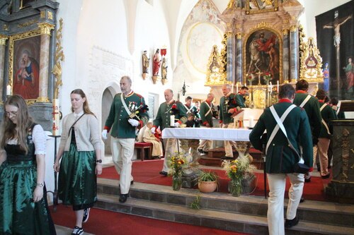 Opfergang der Schützen (C) Brigitte Weber