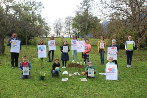 Eine schöne Aktivität, um auf die Bedeutung der Kinderrechte hinzuweisen. (Bild: PSt.).