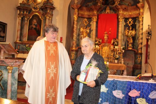 Bildunterschrift (Bildrechte sind zwingend anzugeben!)