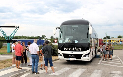 Obstpause an der Autobahn (C) Brigitte Weber