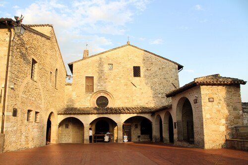 Kirche San Damiano (C) Brigitte Weber