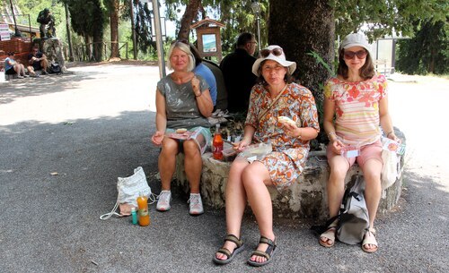 Picknickgruppe (C) Brigitte Weber