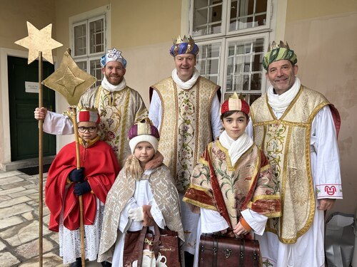 Bildunterschrift (Bildrechte sind zwingend anzugeben!)