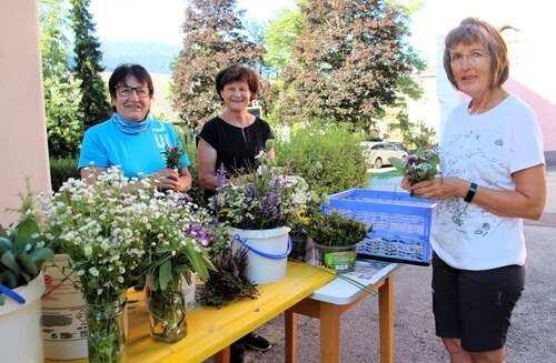 Frau Elisabeth Hopfgartner, Frau Josefa Hopfgartner und Frau Maria Brandner (C) Brigitte Weber