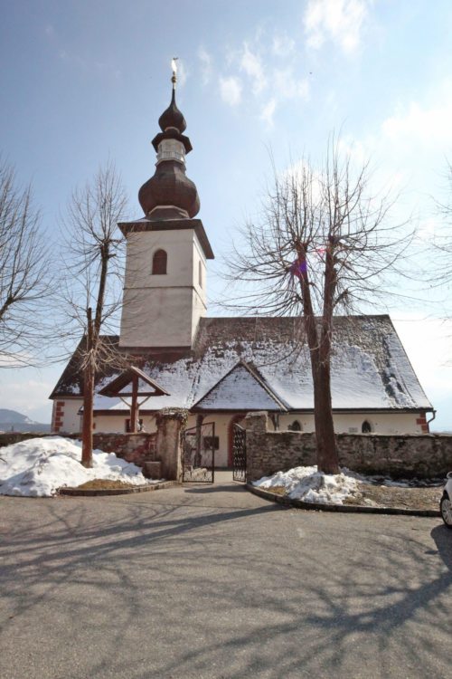 Pfarrkirche Nordansicht (© Foto: W. Meisterle) Pfarrkirche Nordansicht (© Foto: W. Meisterle)