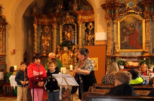 Victoria und Antonio singen vor (C) Klaudia Fercher