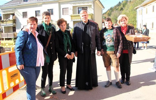 Bei der Agape (C) Brigitte Weber