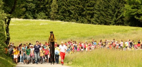 Gemeinsam im Glauben unterwegs sein... (© Foto: Archiv-Katholische Jungschar 2011)