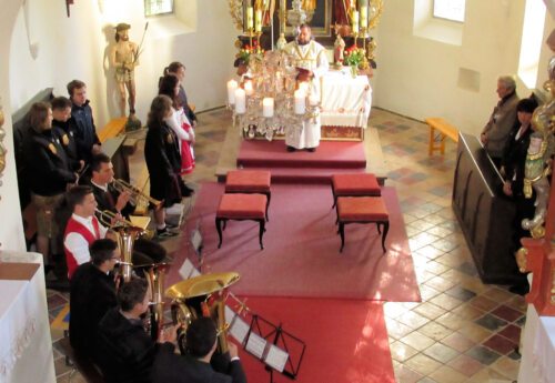 Hl. Messe in der Filialkirche St. Anton am 27. Sept. 2020. (Bild: PSt.).