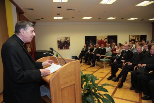 Kurienkardinal Koch, prominenter Referent im Bildungshaus Sodalitas (© Foto: Opetnik) Kurienkardinal Koch, prominenter Referent im Bildungshaus Sodalitas (© Foto: Opetnik)