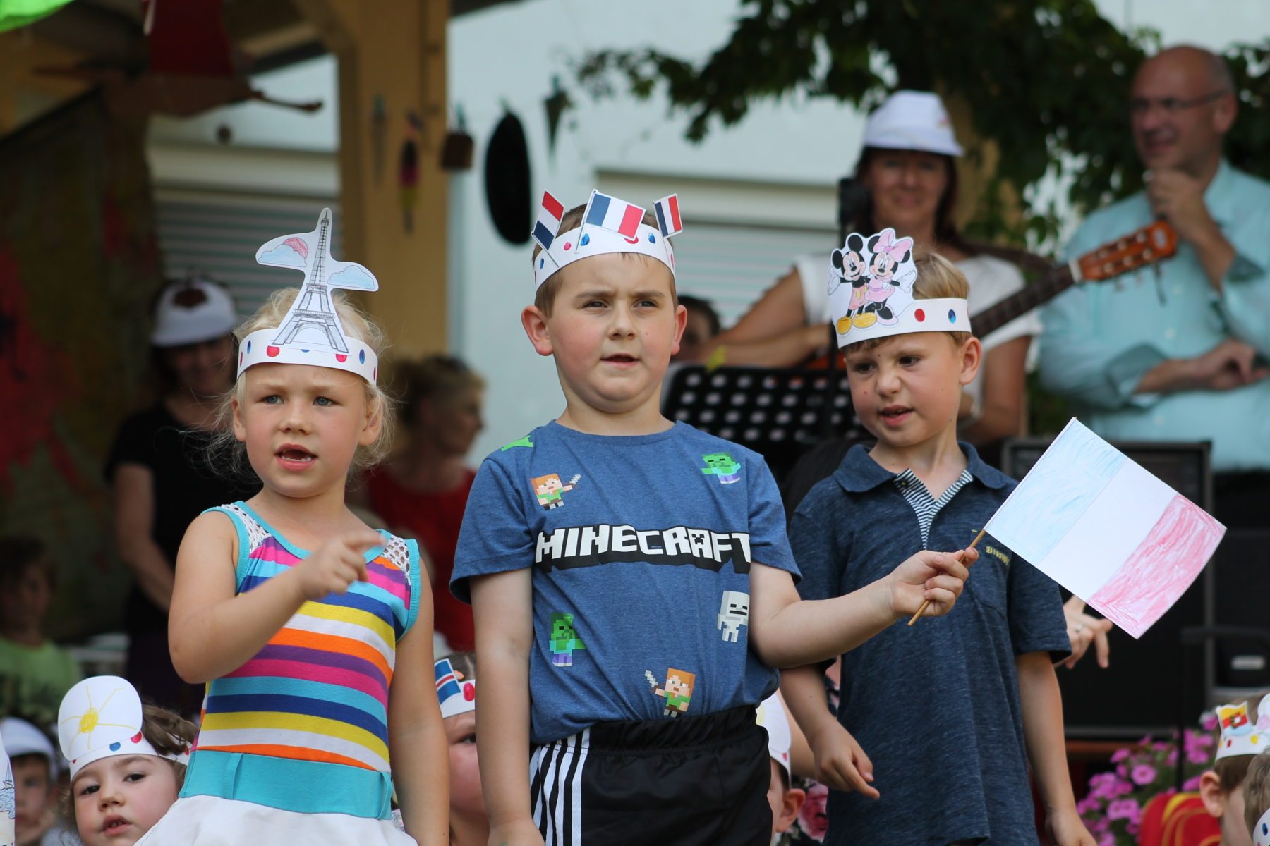  Sommerfest im Kindergarten Illustration 