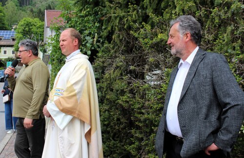 Bürgermeister Dullnig, Pfarrer Thaler und Dechant Allmaier Bürgermeister Dullnig, Pfarrer Thaler und Dechant Allmaier