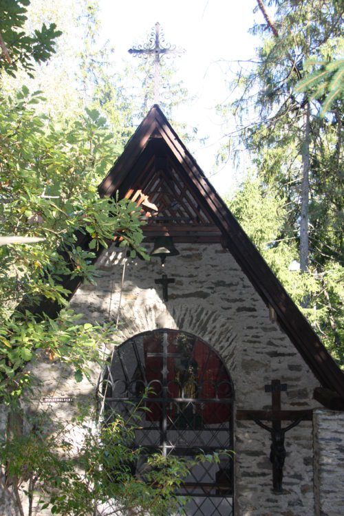 Die versteckt gelegene Wallfahrtskapelle St. Josef im Forst (© Foto: Foto: fotogard)