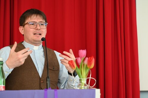 Bildunterschrift (Bildrechte sind zwingend anzugeben!)