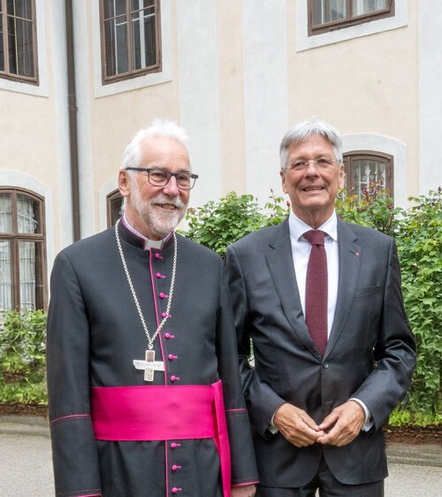 Bildunterschrift (Bildrechte sind zwingend anzugeben!)